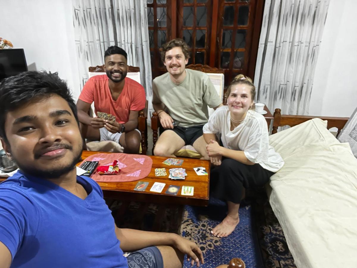 Summer Ridge - Homestay Ratnapura Exterior foto